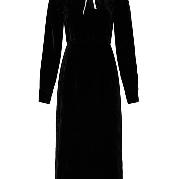 Sweet Baby Jamie
Black Collared Velvet Dress size small - Picture 14 of 14